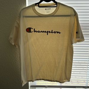 Champion Men T Shirt Large Used